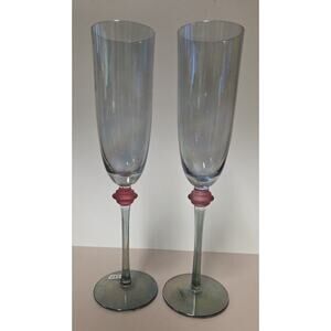 Set of Two New Mikasa MARW Glass Champagne Flutes Iridescent, Pink Green Italy